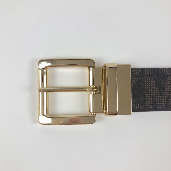 Michael Kors Reversible MK Logo Belt - Picture 6 of 8